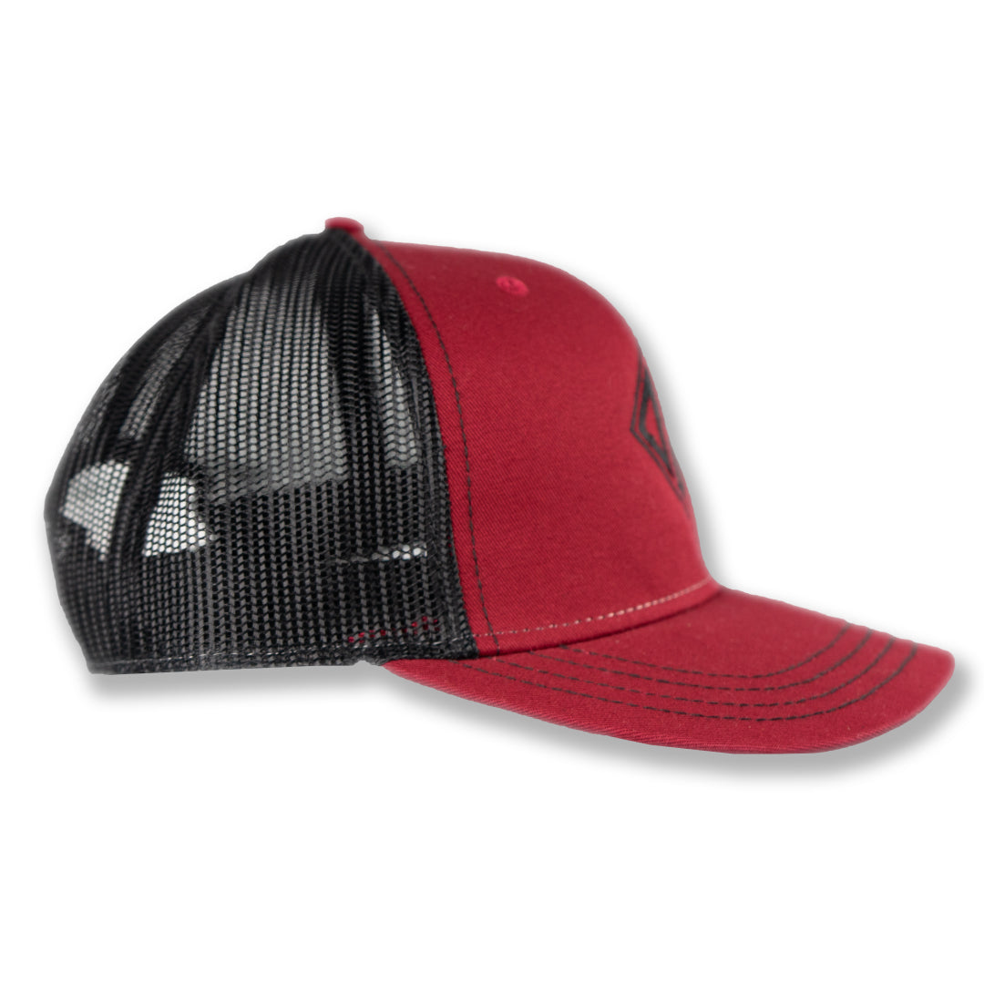 SQUARED (ROJO CARDINAL Y NEGRO)